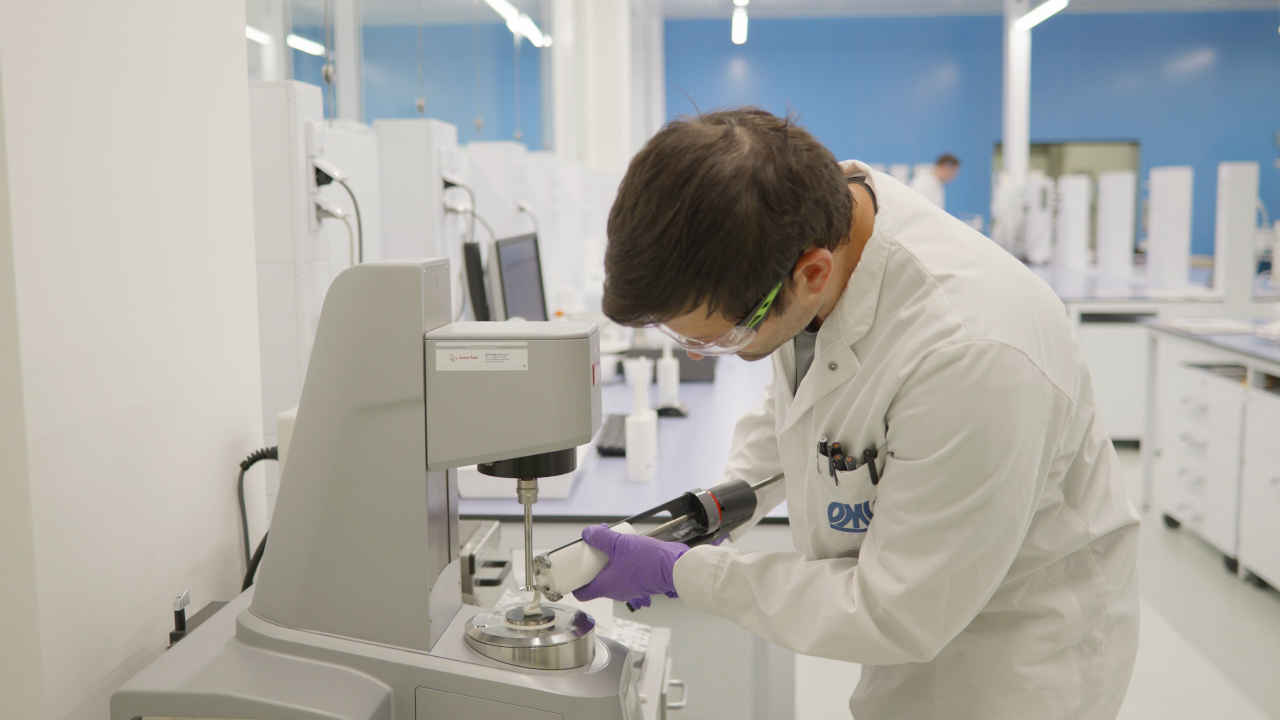 Adhesive being tested on the Omya lab